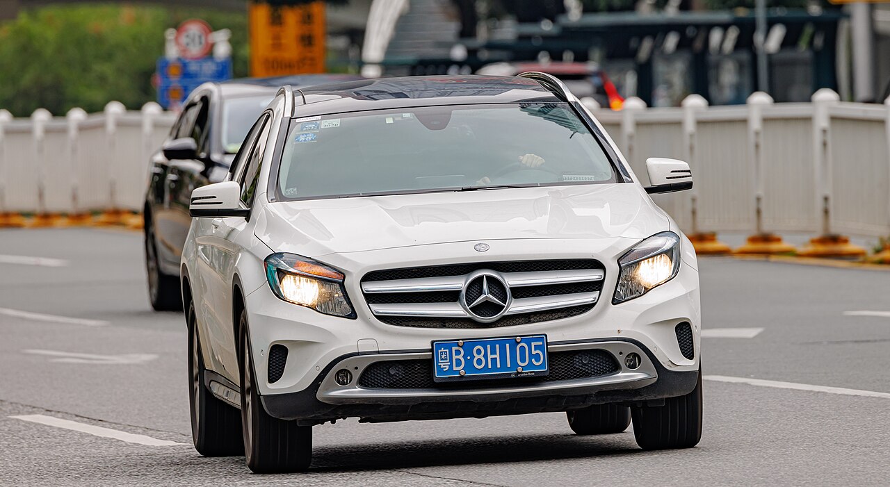 Mercedes-Benz GLA 250 4MATIC X156