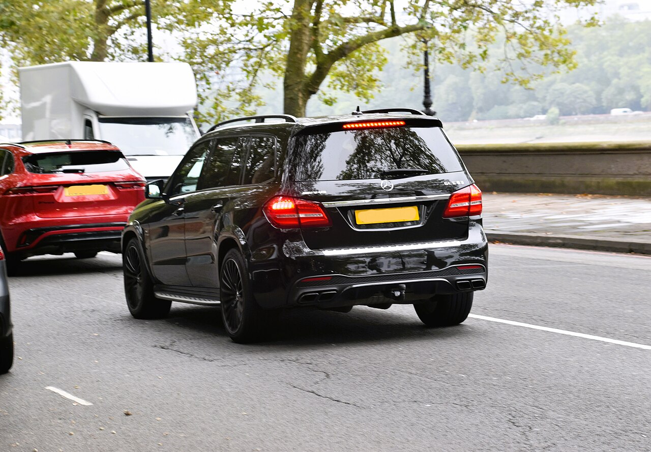 Mercedes-Benz GLS 500 4MATIC X166
