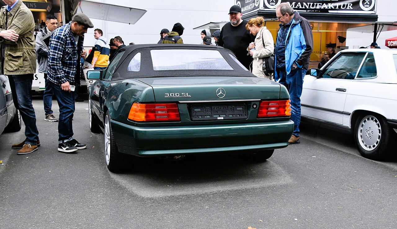 Mercedes-Benz SL 320 R129