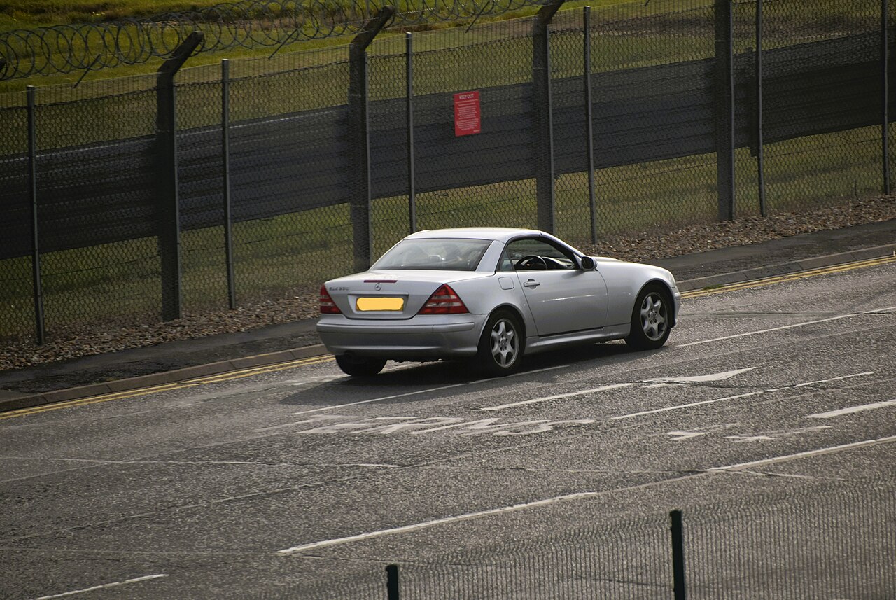 Mercedes-Benz SLK 32 AMG R170