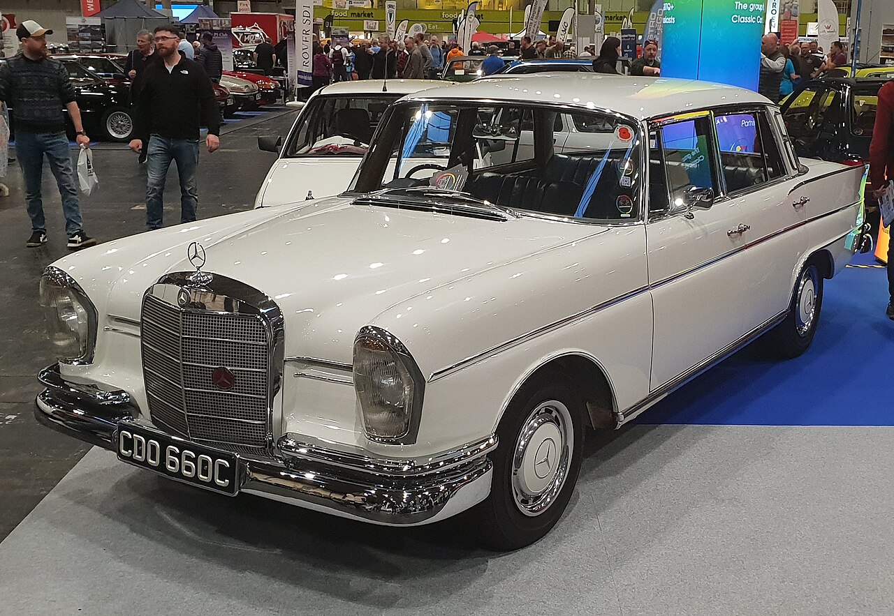 Mercedes-Benz 300SE 300d Adenauer W189