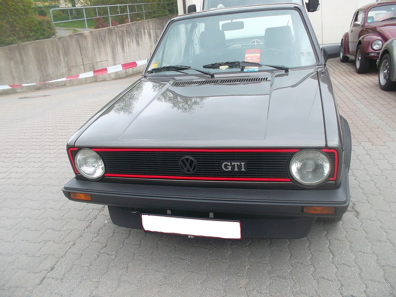 Volkswagen Golf GTI I
