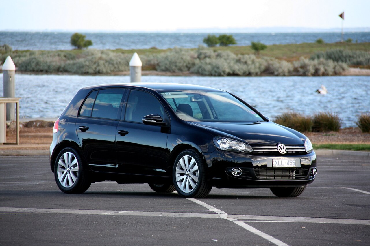 Volkswagen Golf VI 1.6 TDI