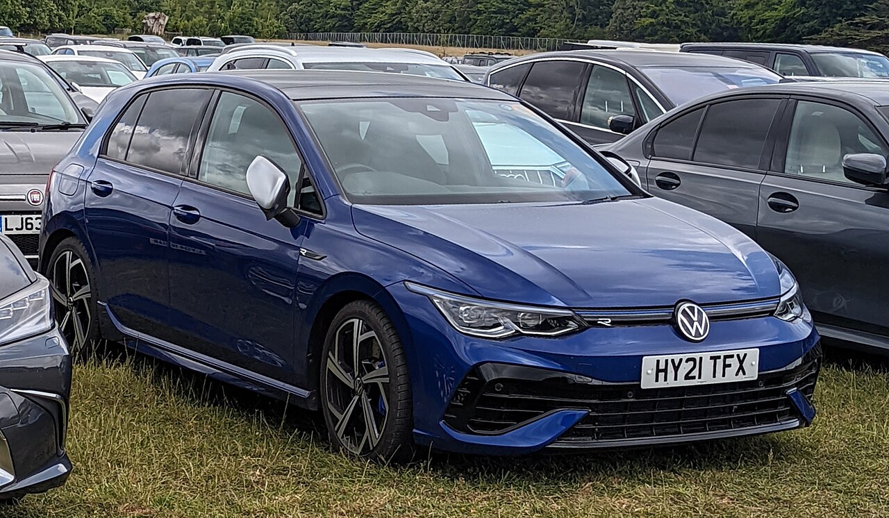 Volkswagen Golf R VIII Variant
