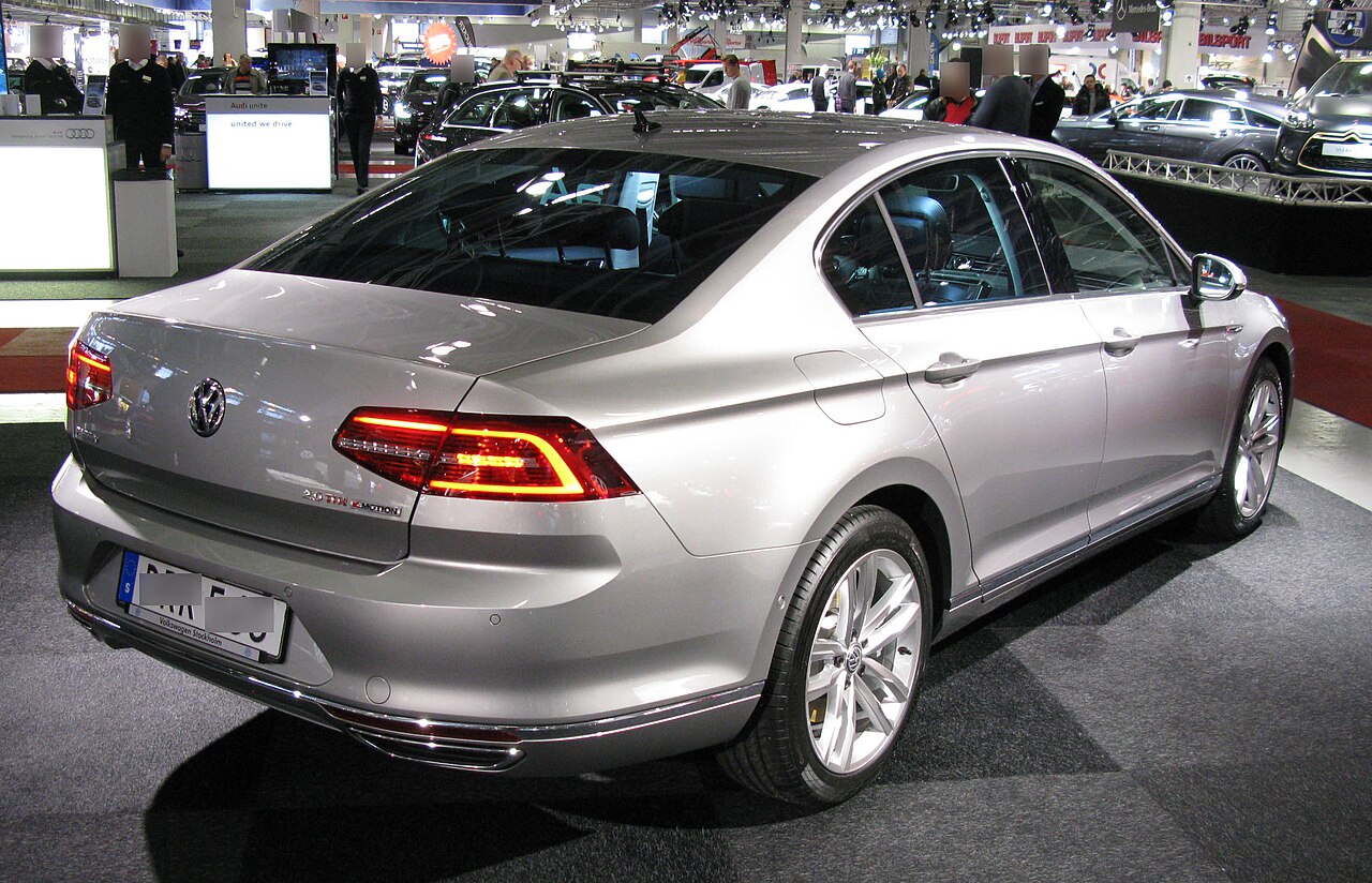 Volkswagen Passat B8 2.0 TSI 4motion