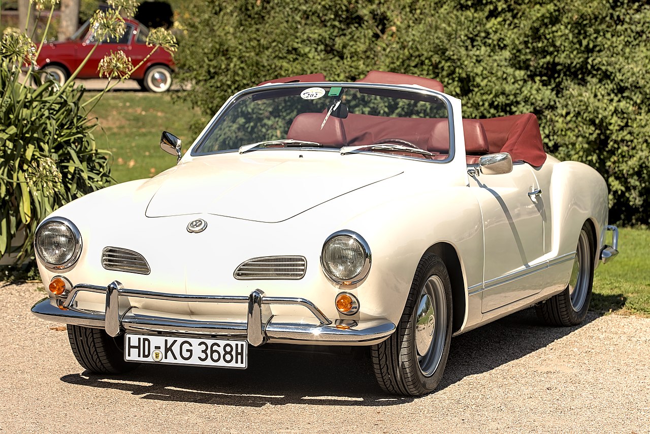 Volkswagen Type 4 411