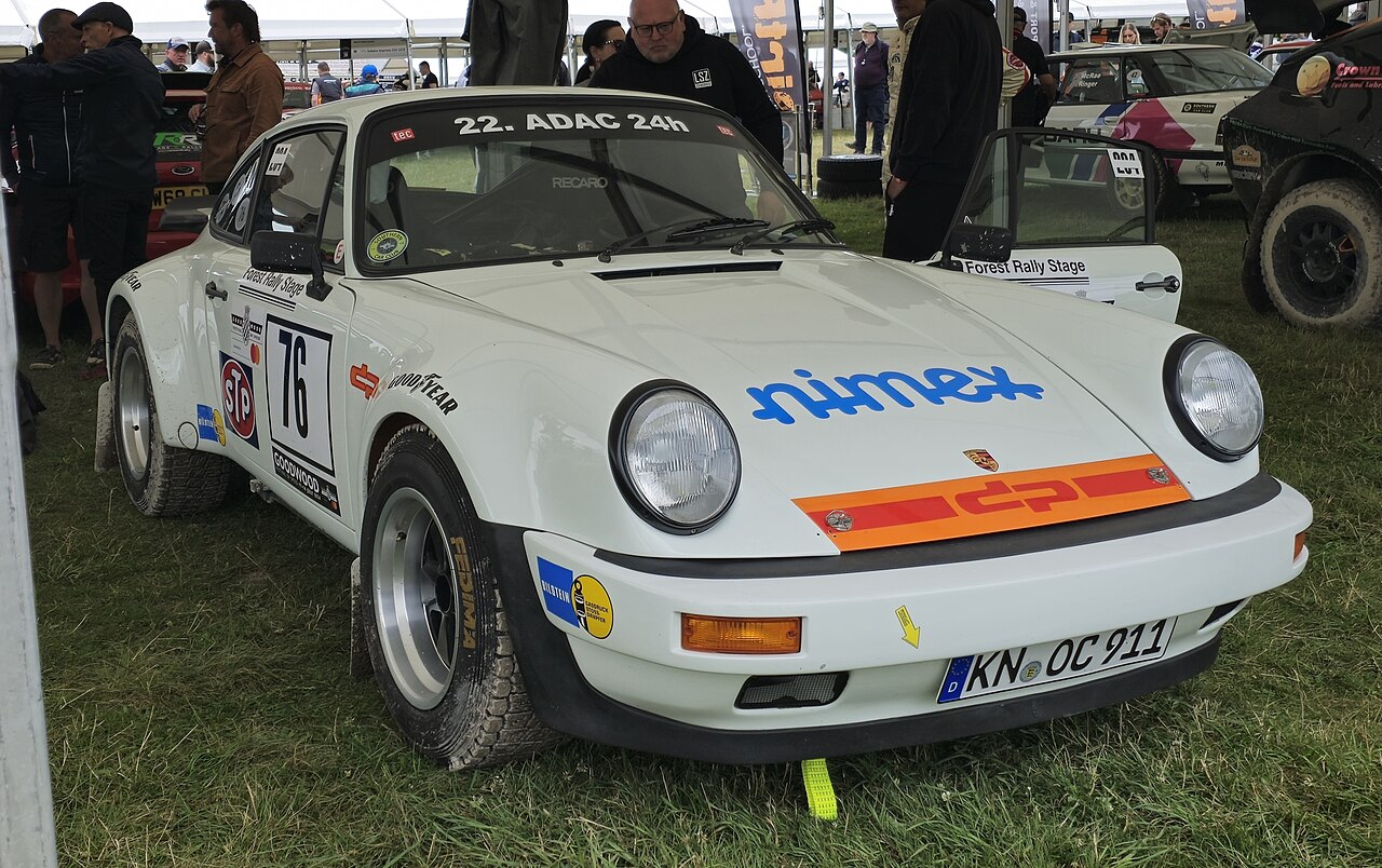 Porsche 911 Carrera 3.2 Cabriolet G