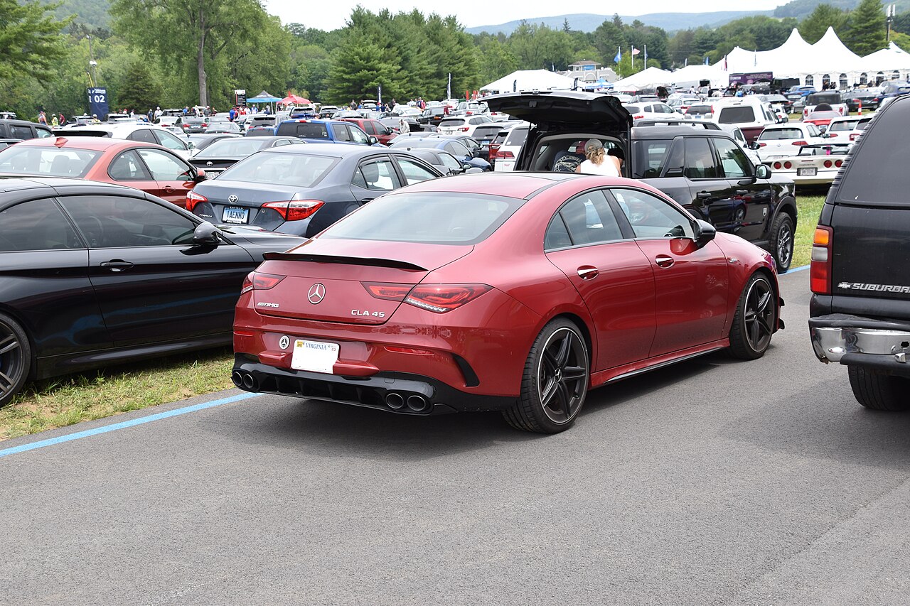 Mercedes-Benz CLA 45 AMG 2.0 M133