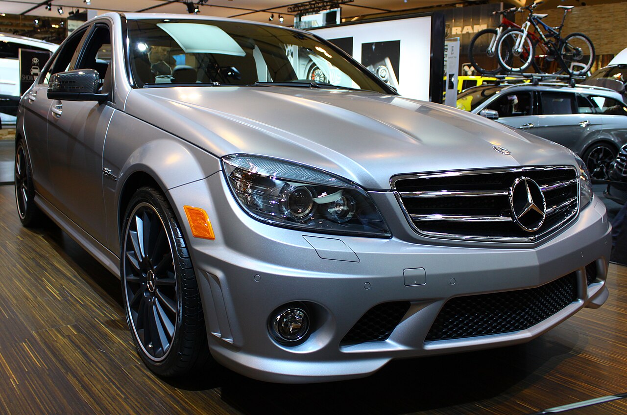 Mercedes-Benz C63 AMG 6.2 M156 W204