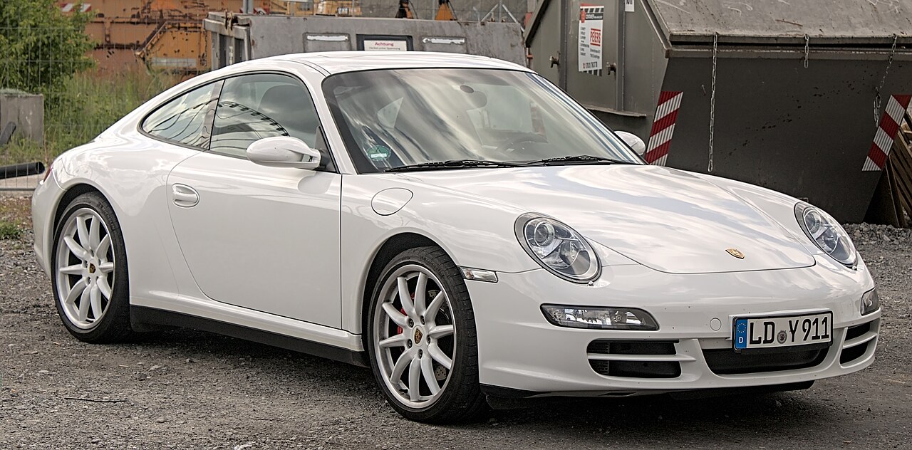 Porsche 911 Carrera 4 991
