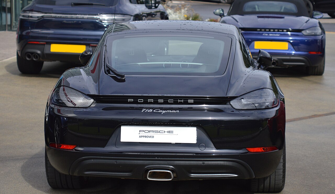 Porsche Cayman 718 Cayman GTS 982 2.5