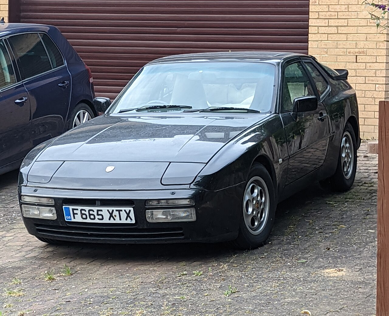 Porsche 944 Turbo S