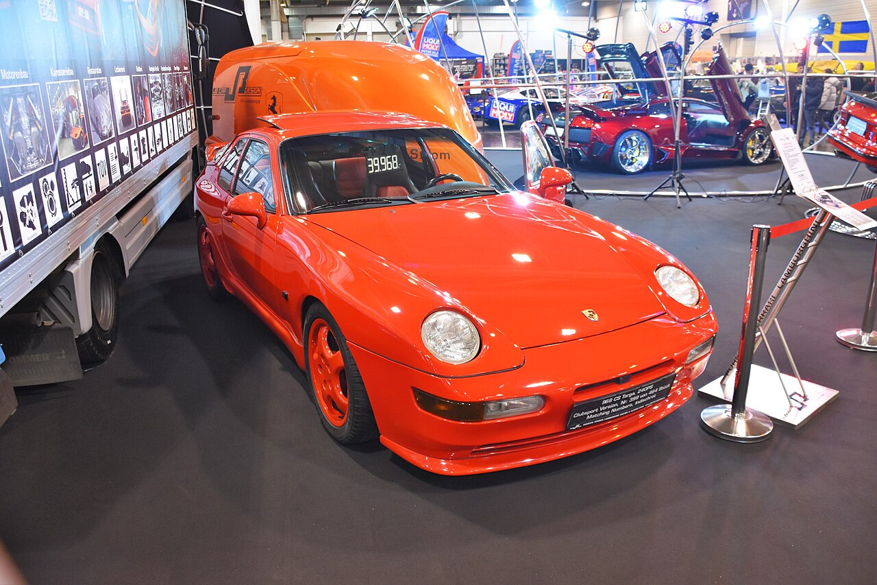 Porsche 968