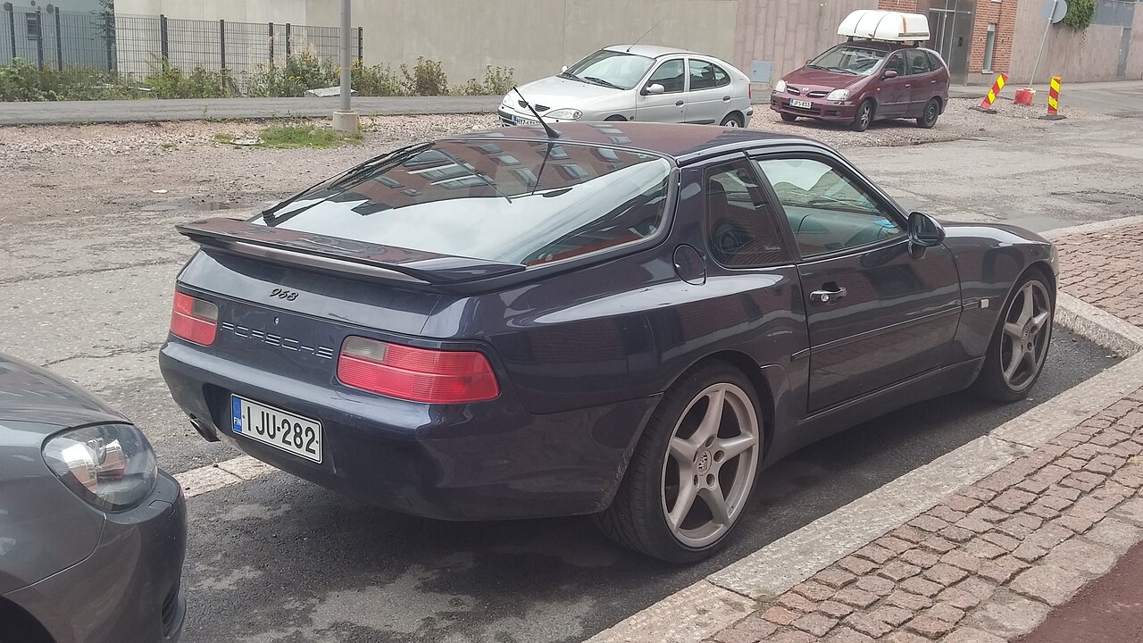 Porsche 968 Turbo S