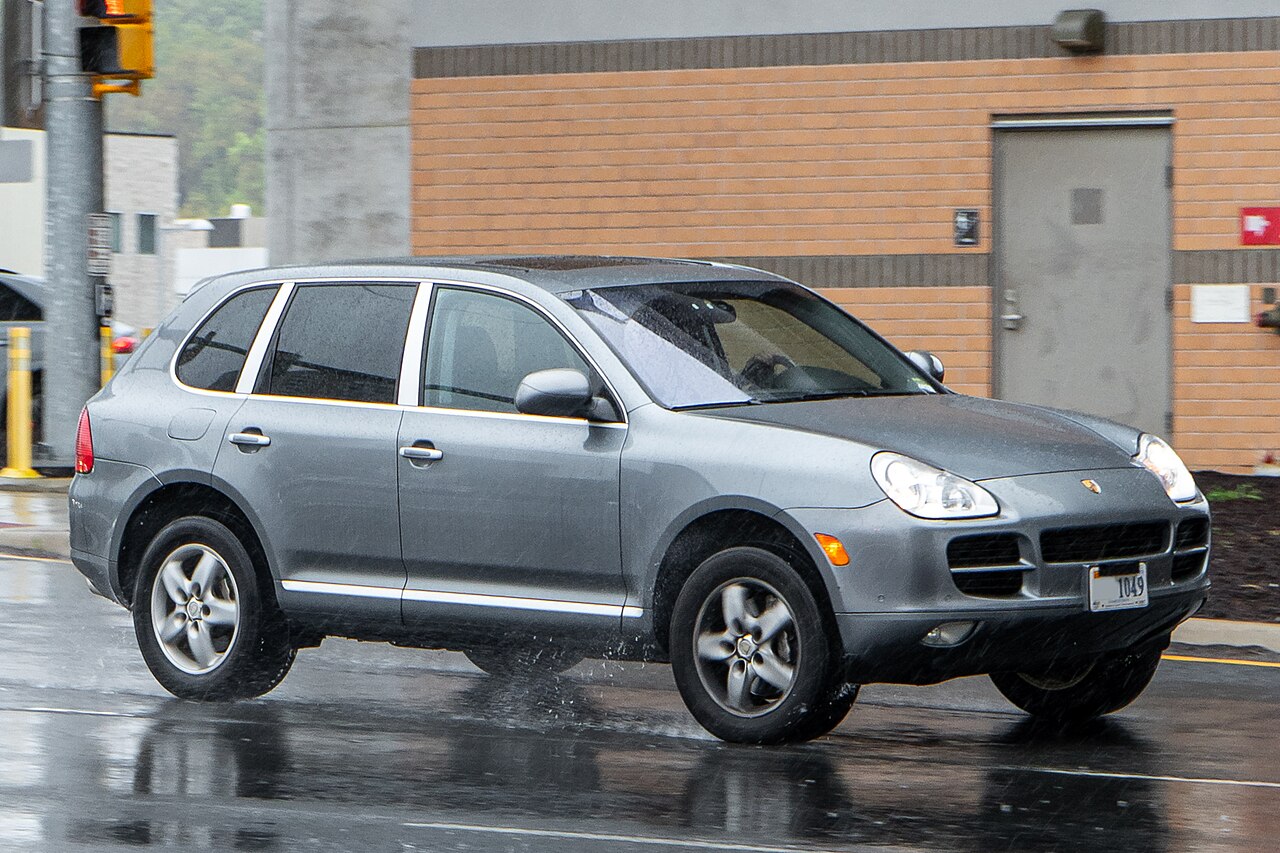 Porsche Cayenne Turbo 955