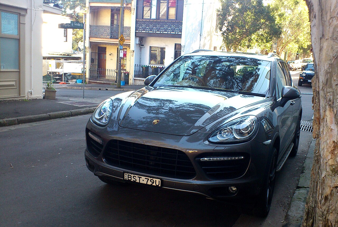 Porsche Cayenne GTS 958