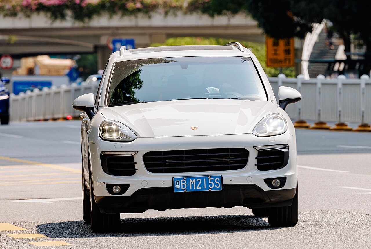 Porsche Cayenne S E-Hybrid 958