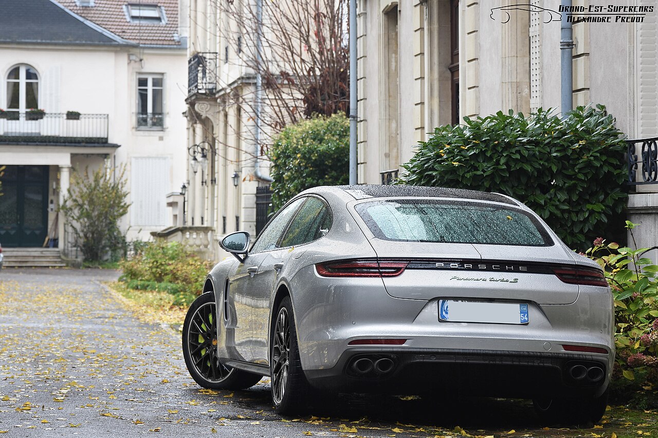 Porsche Panamera Turbo S 4.0 V8