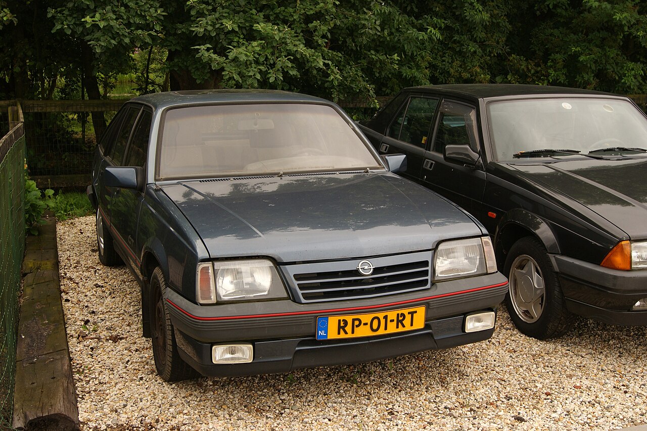 Opel Ascona C 1.8 i