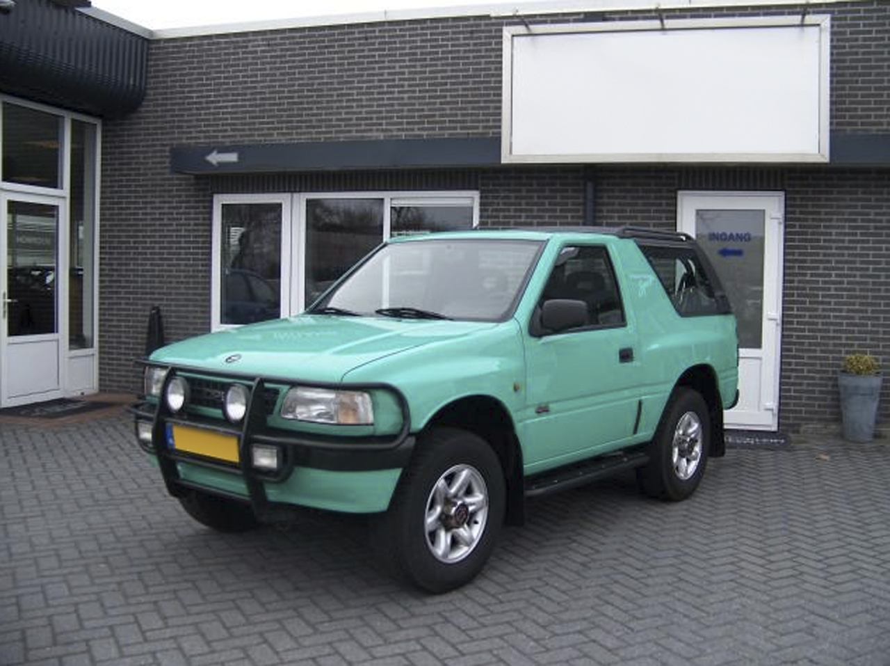 Opel Frontera A 2.5 TDS