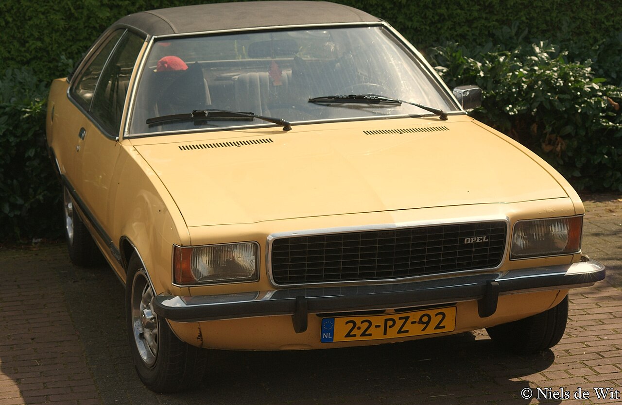 Opel Commodore C 2.5 E