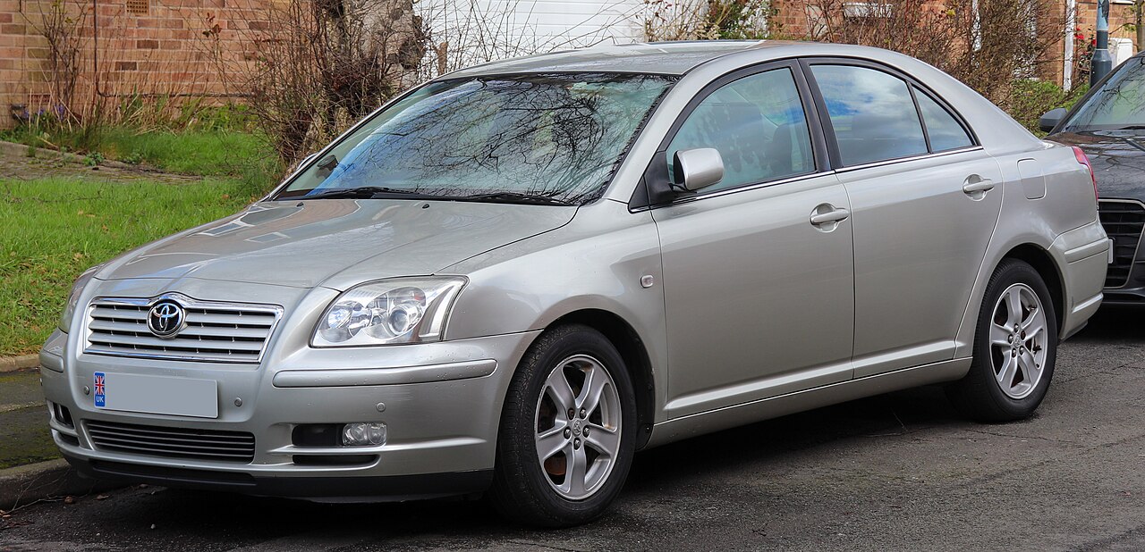 Toyota Avensis T25 2.0 VVT-i