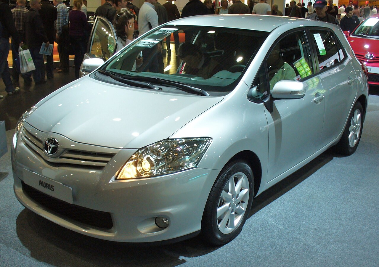 Toyota Auris E150 1.8 Hybrid