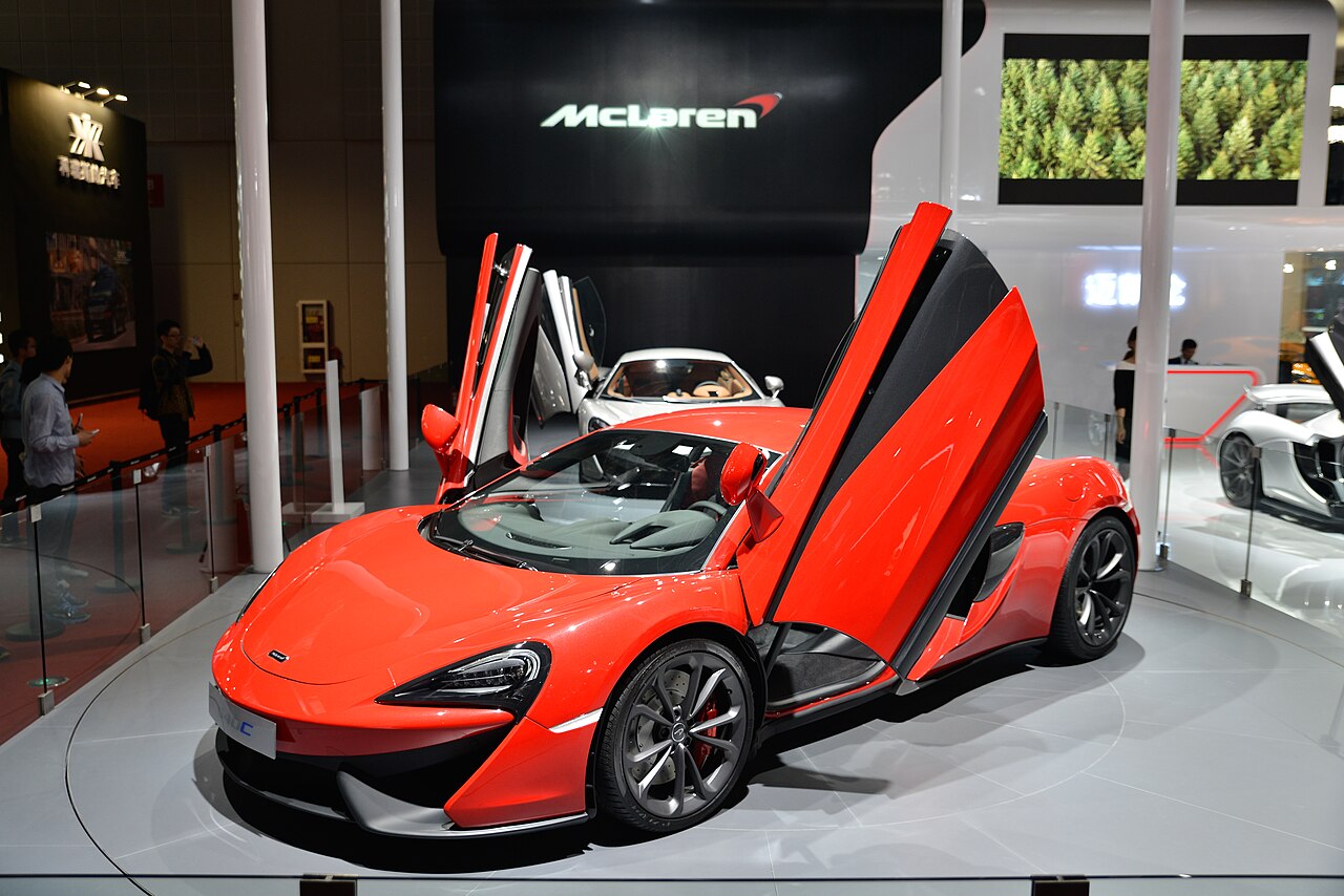 McLaren 540C 3.8 V8