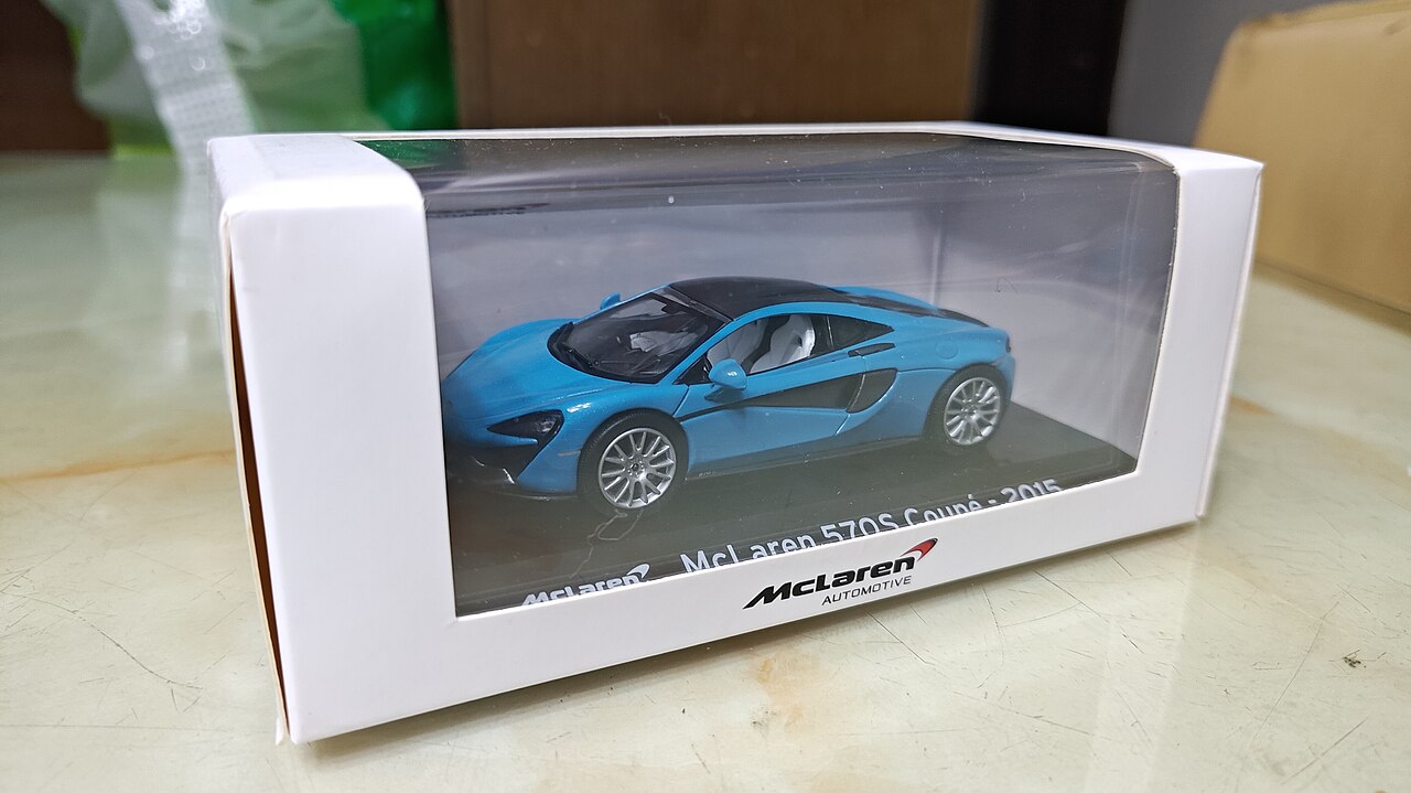McLaren 570S 3.8 V8