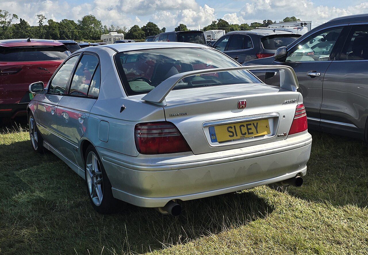 Honda Accord Euro R CL1 H22A