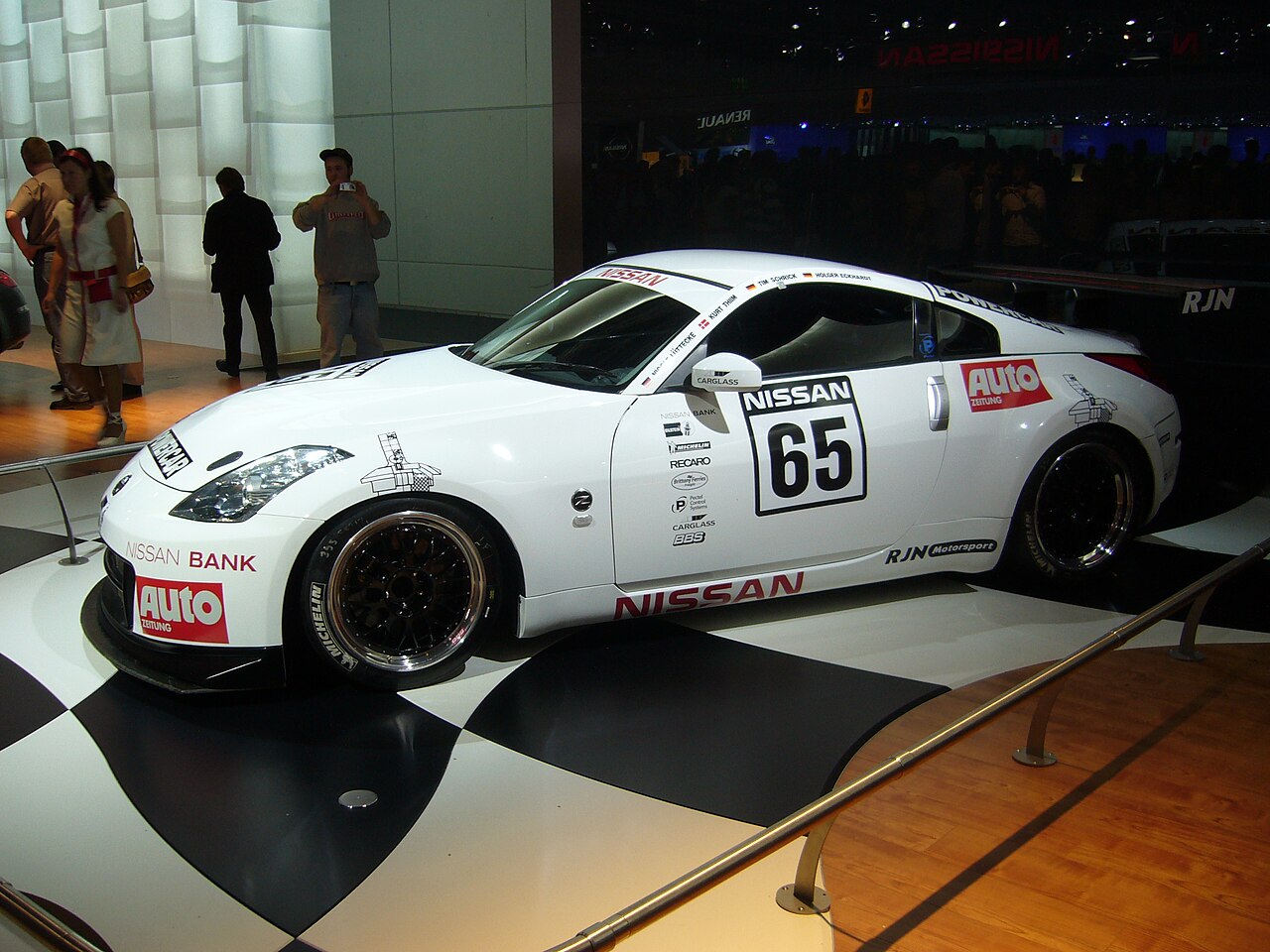 Nissan 350Z HR Z33
