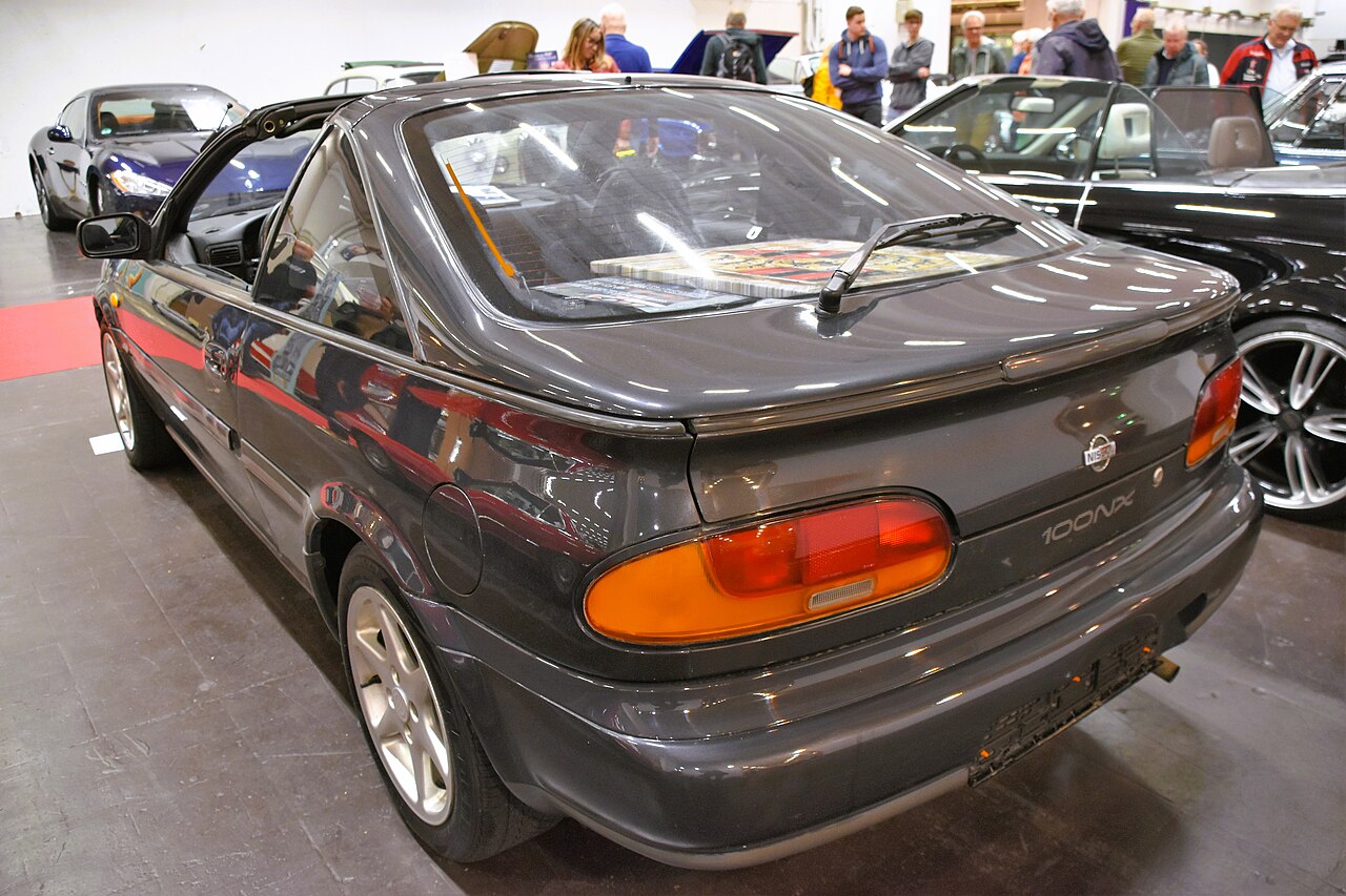 Nissan 100NX 2.0 GTI B13