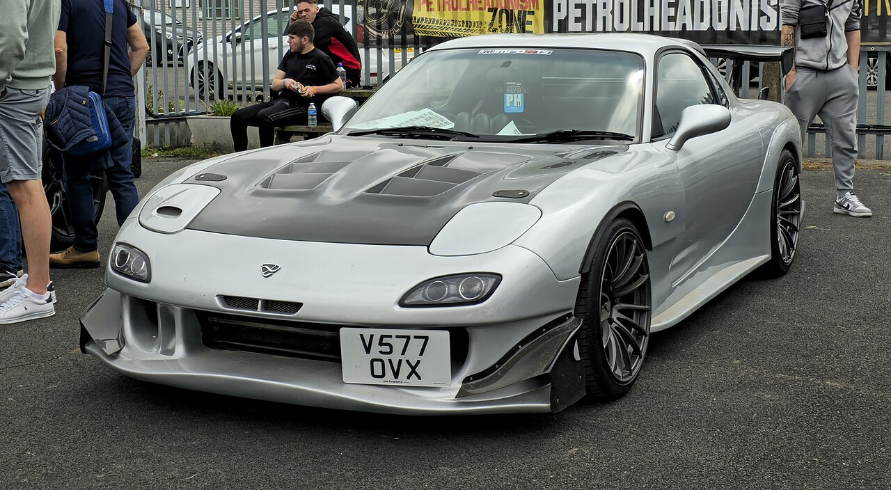 Mazda RX-7 FD 13B-REW Turbo