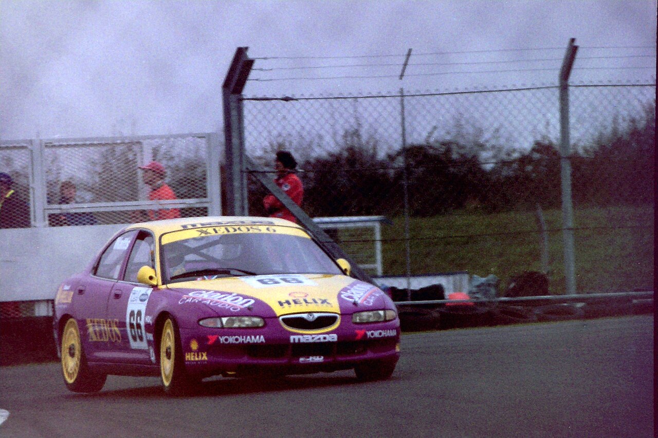 Mazda Xedos 9 2.5 V6