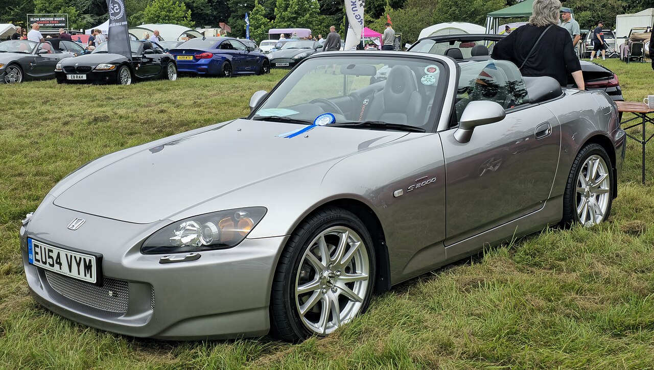 Honda S2000 AP2 2.2 F22C