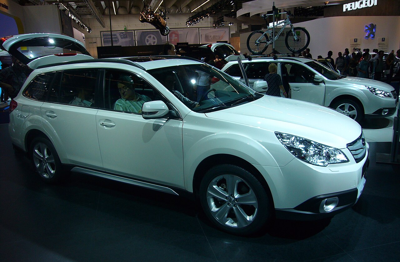 Subaru Outback 2.5i BR