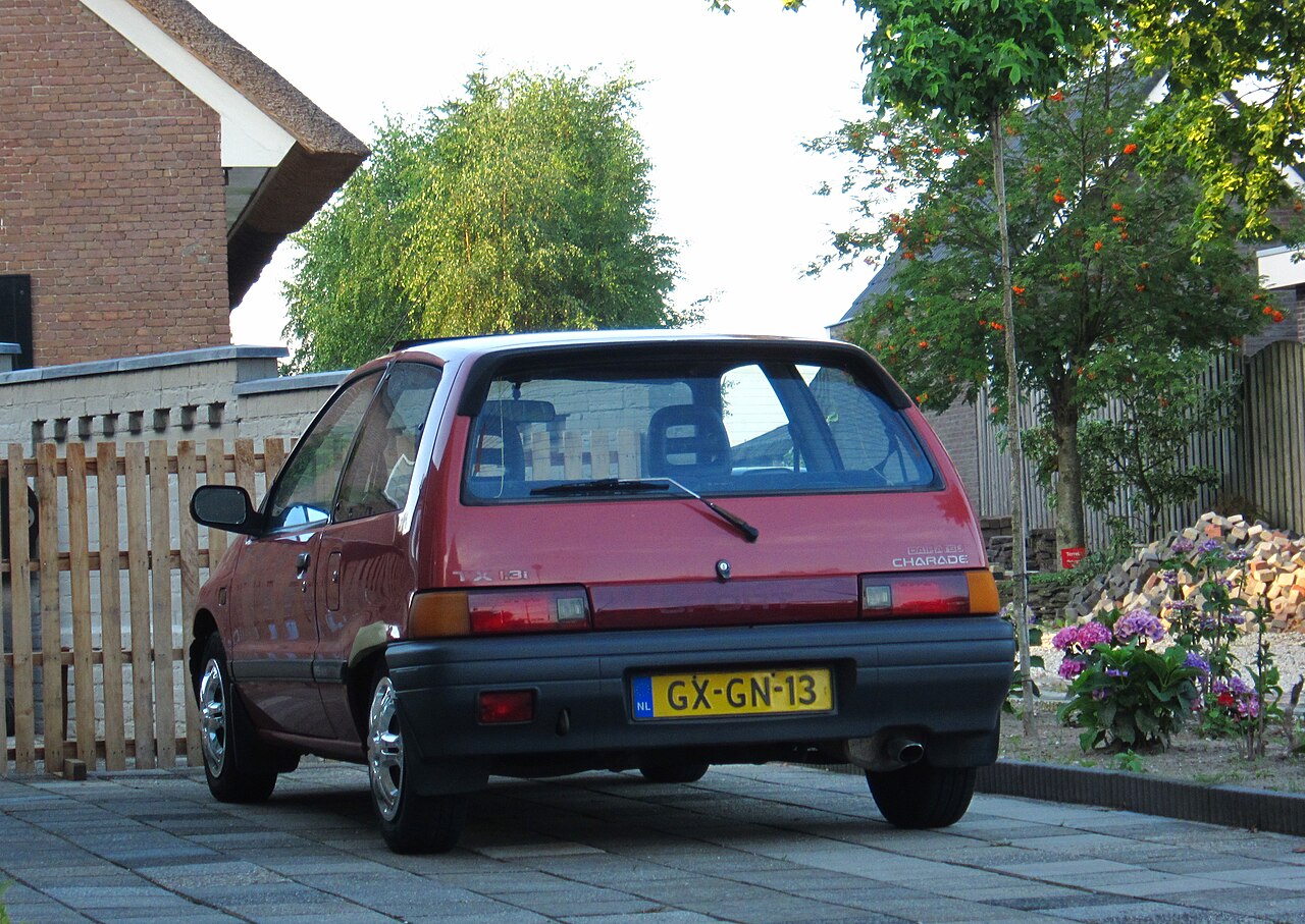 Daihatsu Charade 1.3 G200