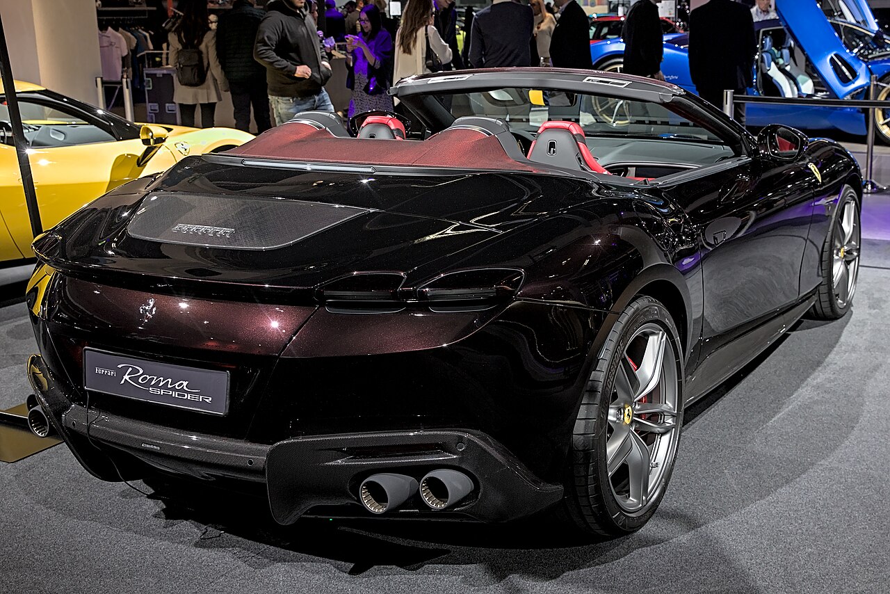 Ferrari Roma Spider