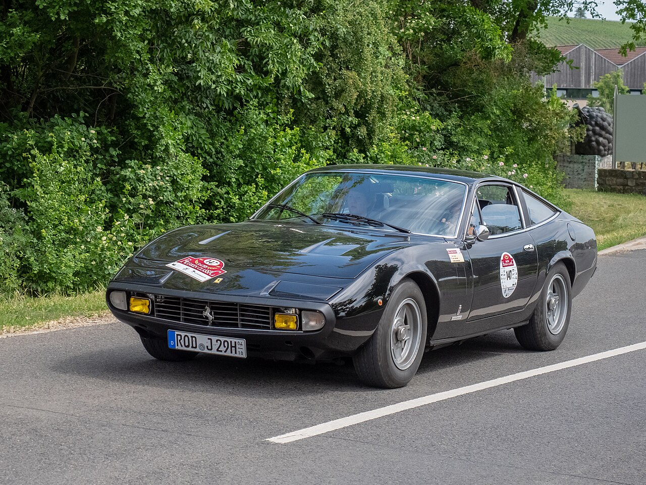 Ferrari 365 GTC/4