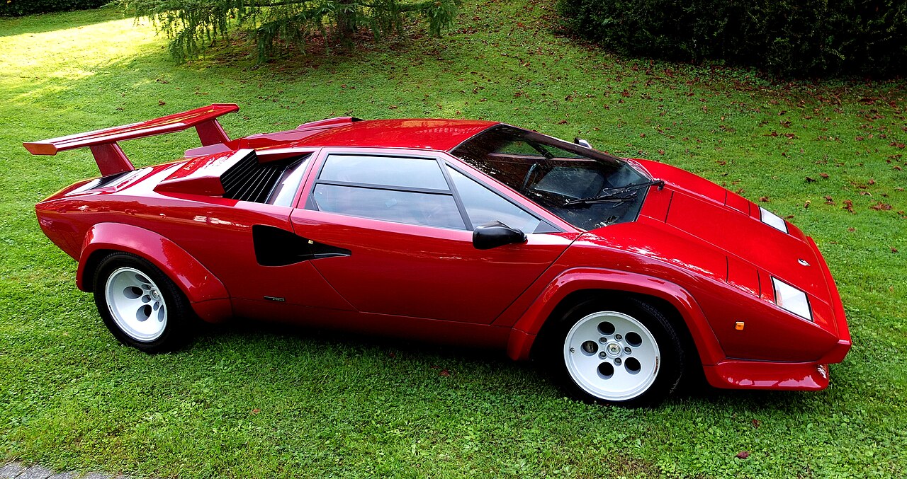 Lamborghini Countach LP400