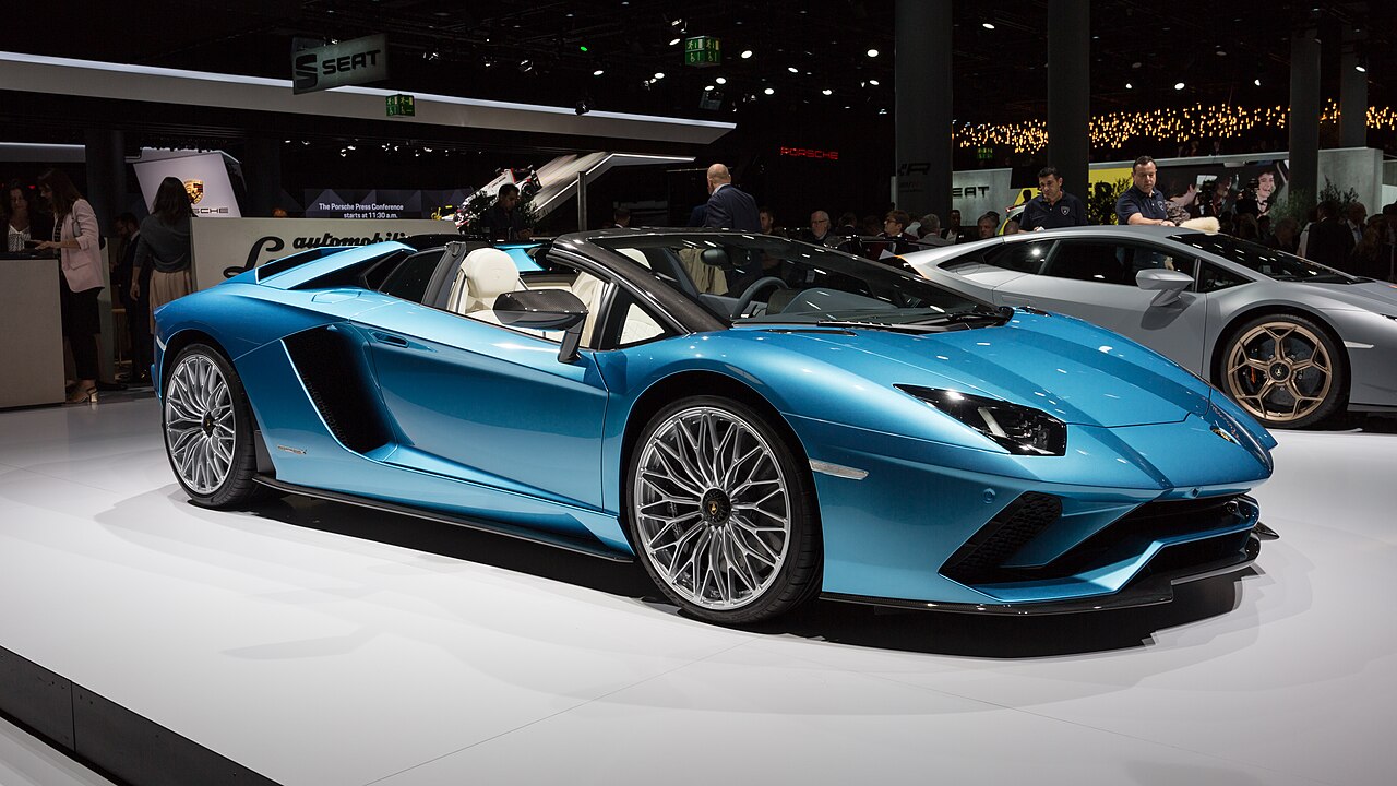 Lamborghini Aventador S LP740-4