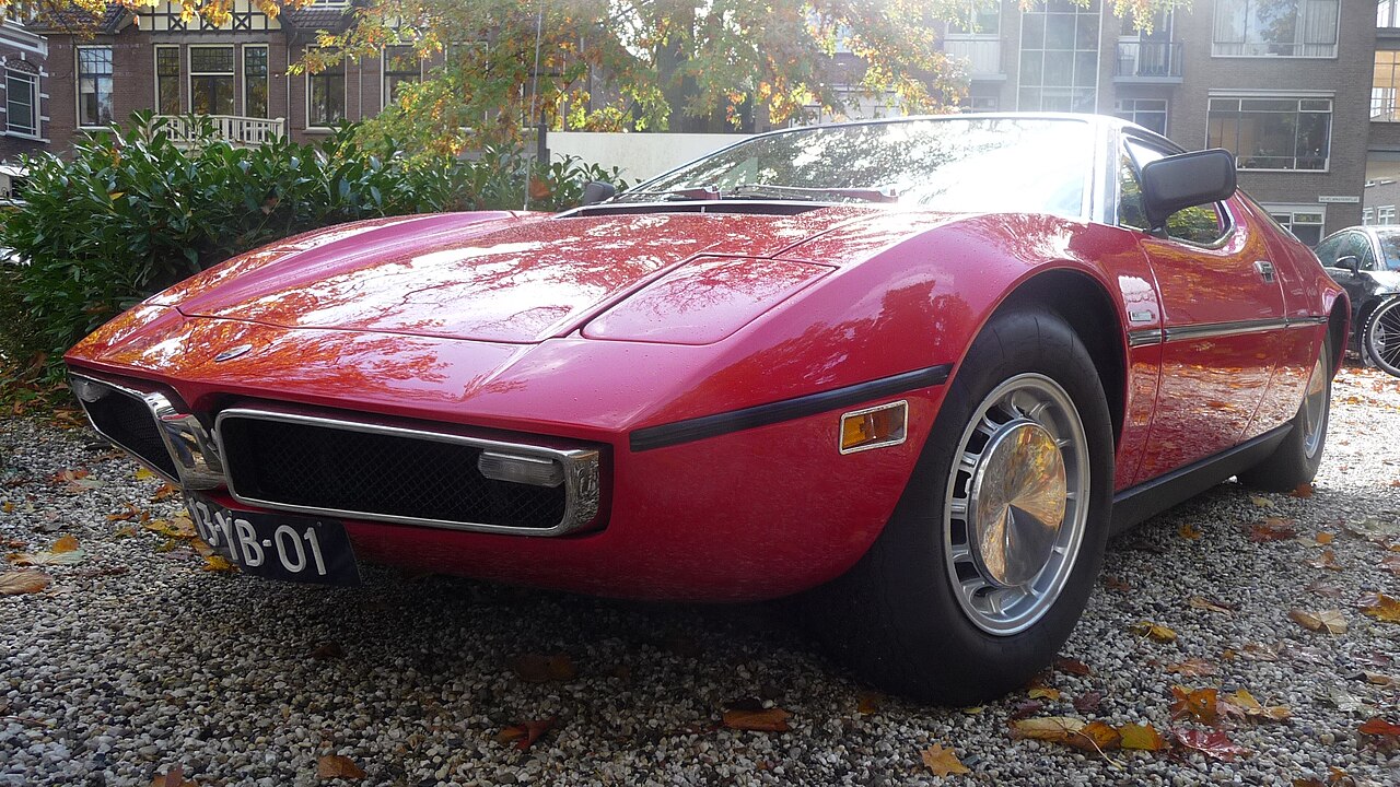 Maserati Bora 4.9 V8 AM117