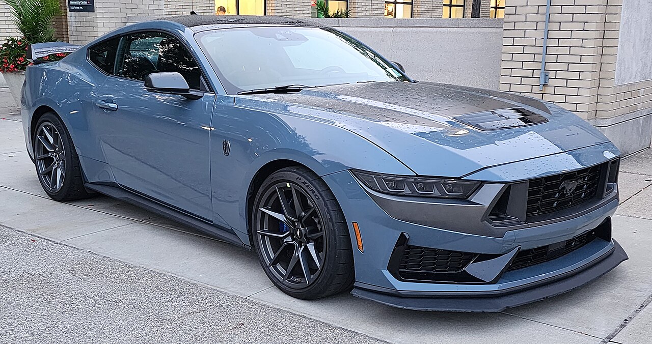 Ford Mustang Dark Horse 5.0 Coyote