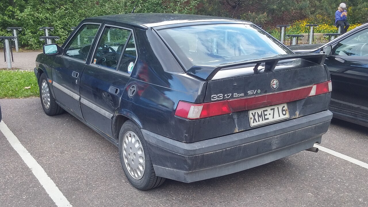 Alfa Romeo 33 1.7 IE 16V