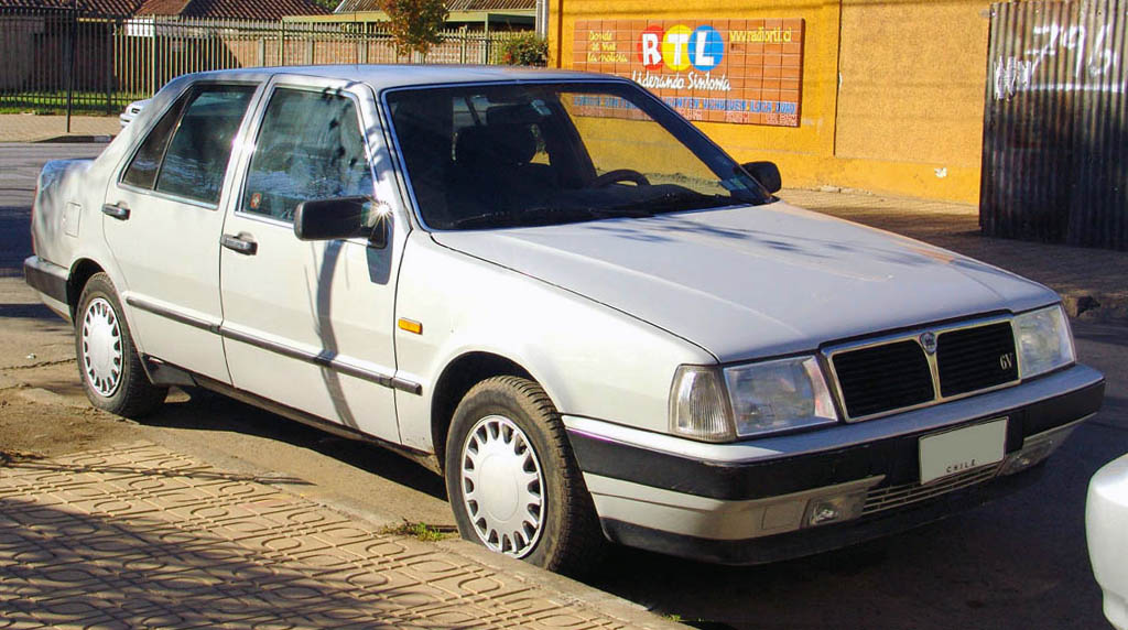 Lancia Thema 8.32 Ferrari V8