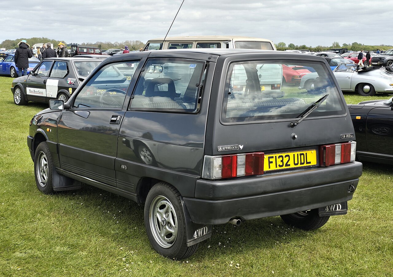 Lancia Y10 Turbo
