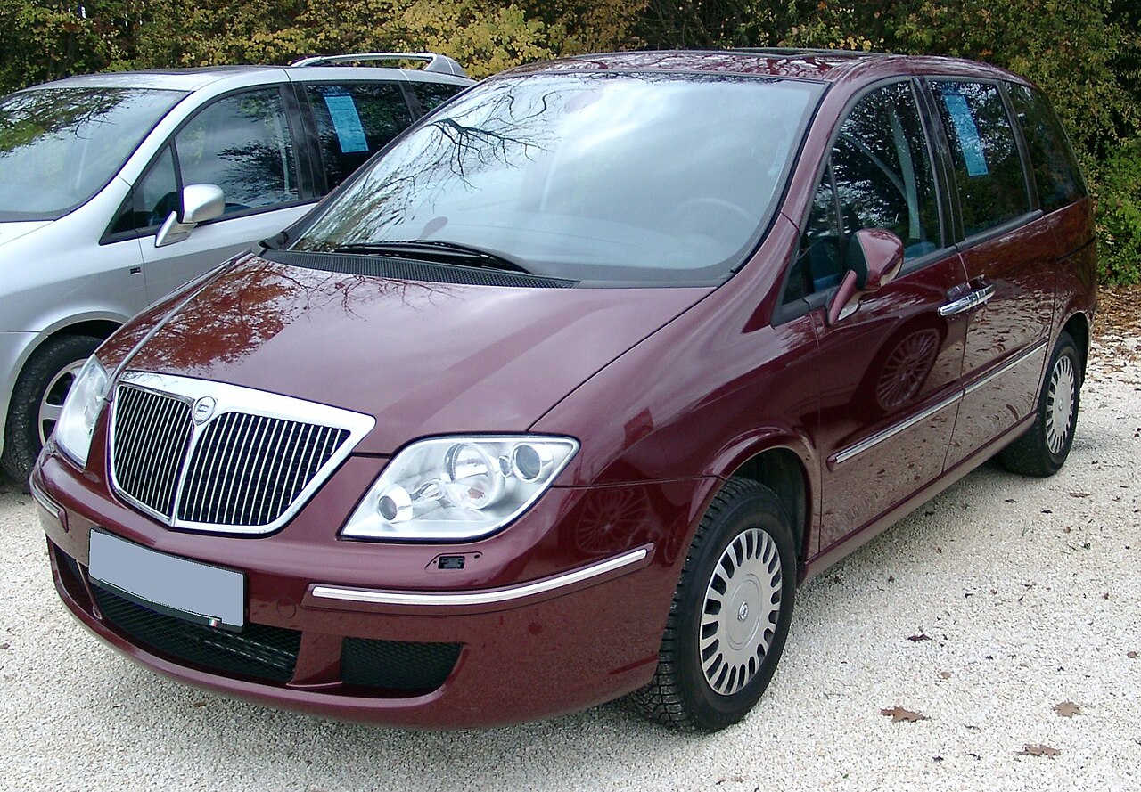 Lancia Phedra 2.2 JTD