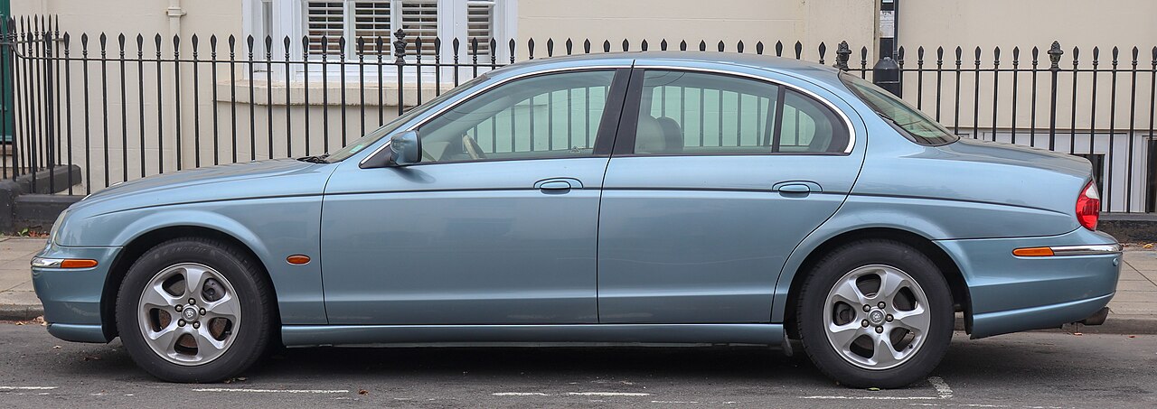 Jaguar S-Type R 4.2 Supercharged