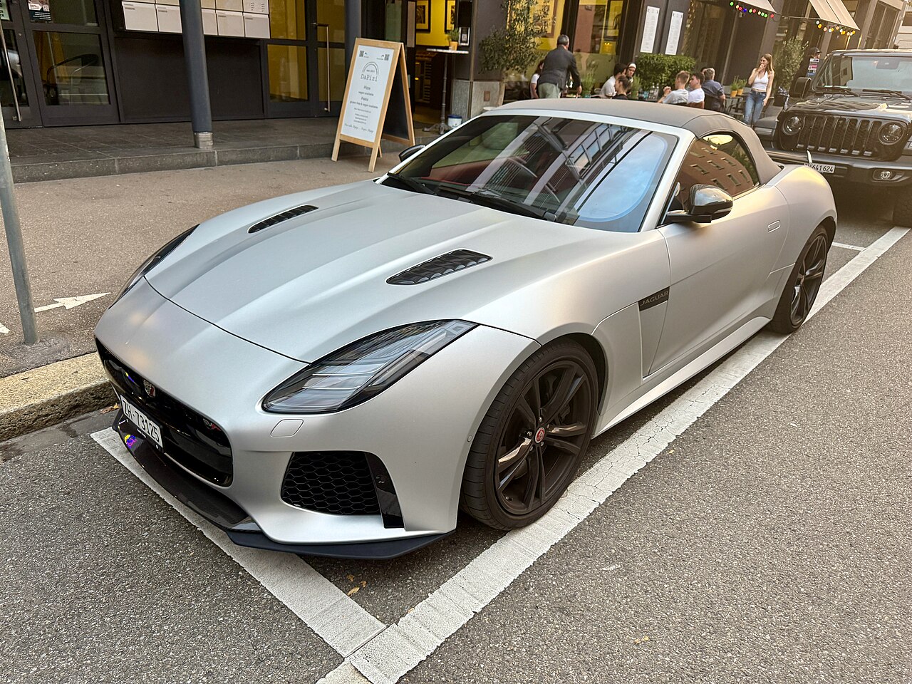 Jaguar F-Type 2.0 i4