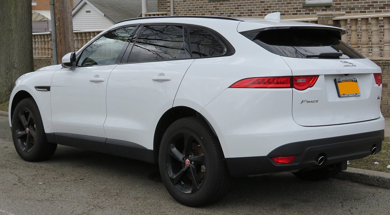 Jaguar F-Pace 2.0 i4